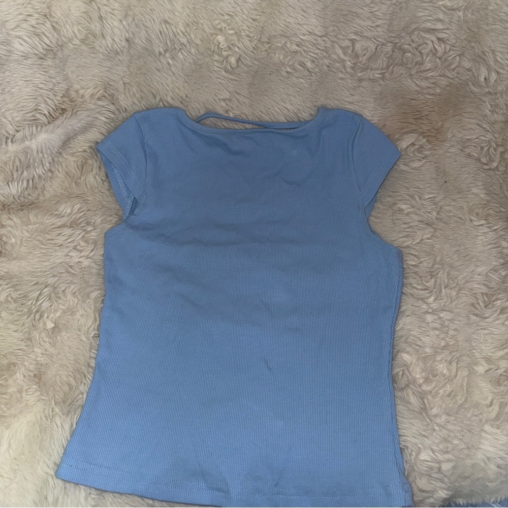 Backless shirt